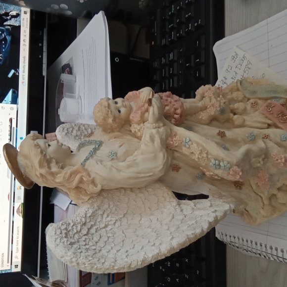 #1506 The Gift - Picture 4 of 4